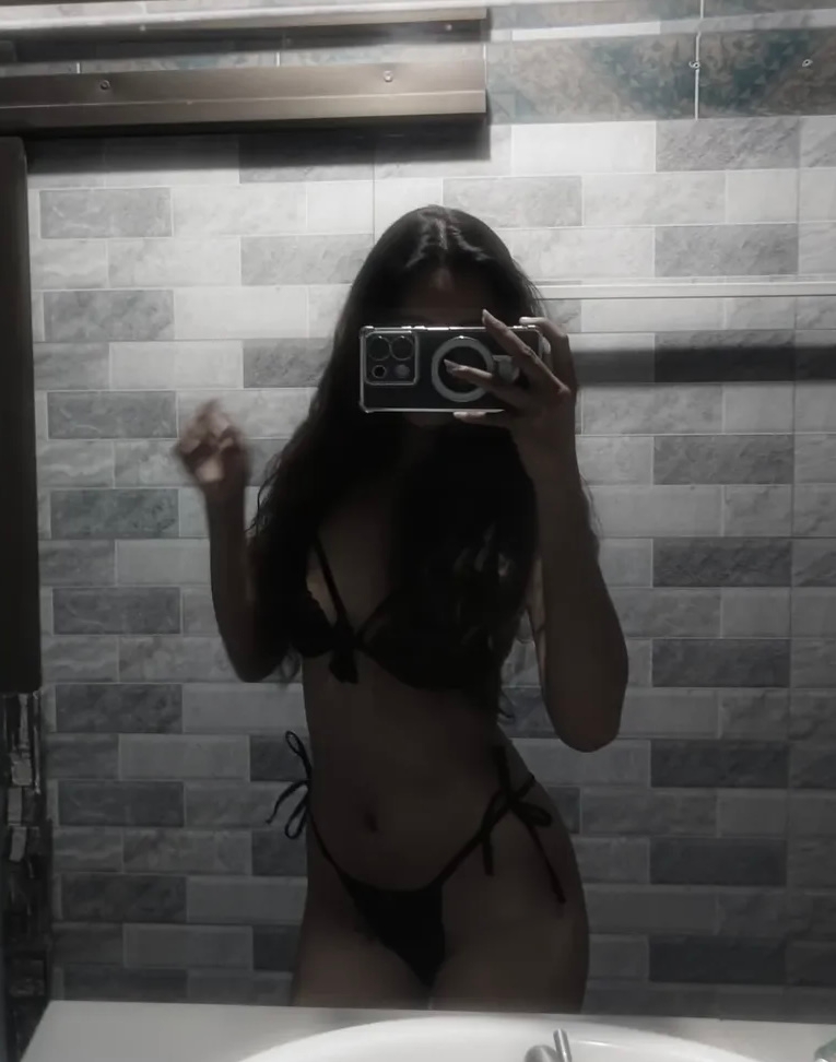 Holka na sex Barča Escort - fotka 7