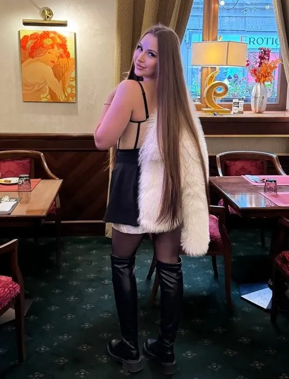 Holka na sex Kate Escort - fotka 3