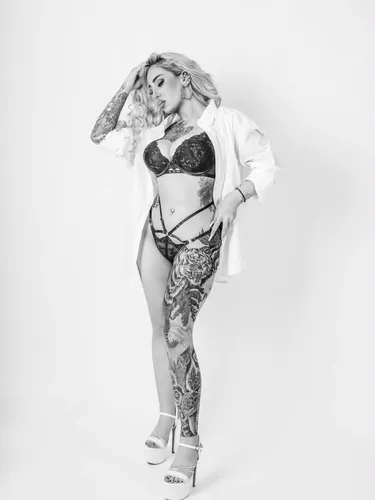 Holka na sex Carmen - LuxuryEmotion - fotka 5