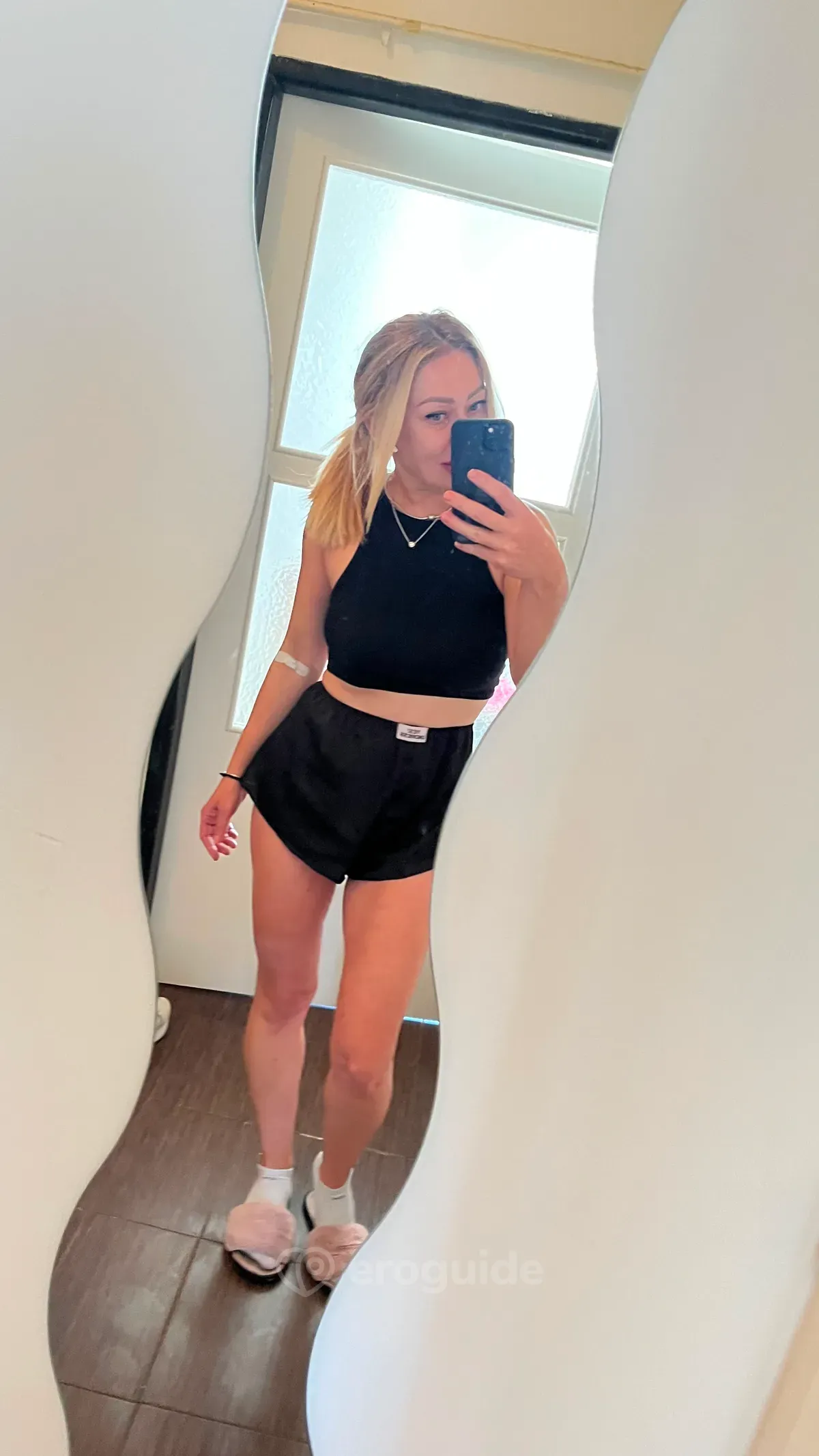 Holka na sex Mila Escort - Baby Cakes, Praha 1 - fotka 2