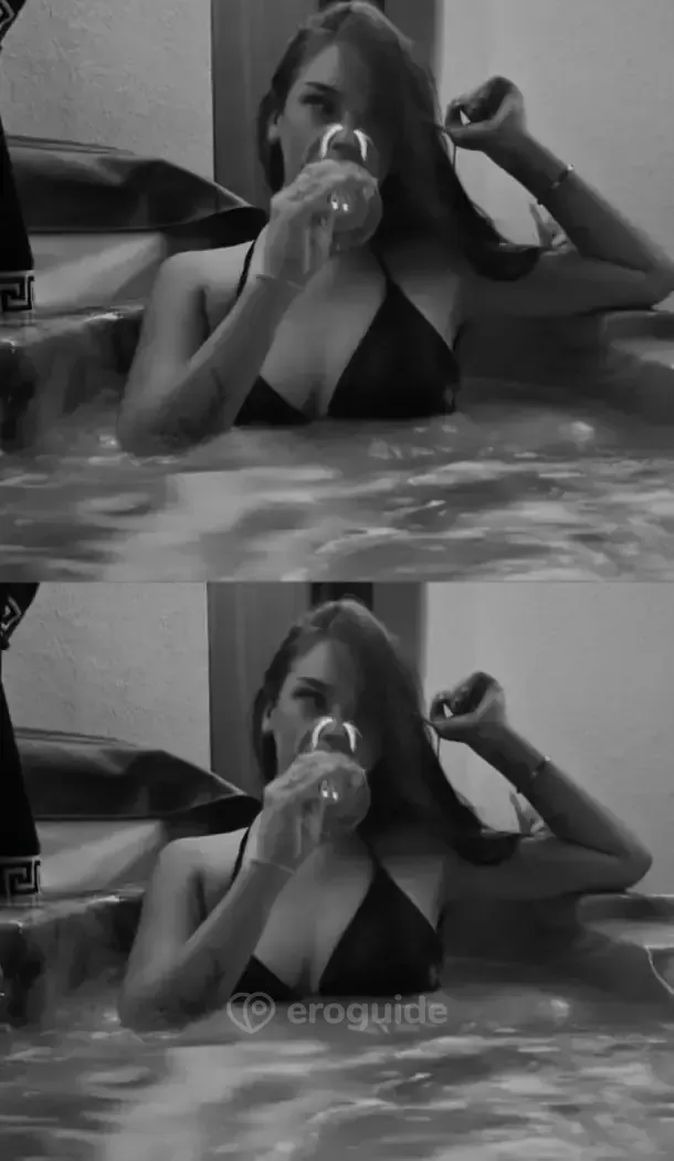 Holka na sex Anet Escort - Sin 66, Praha 3 - fotka 2