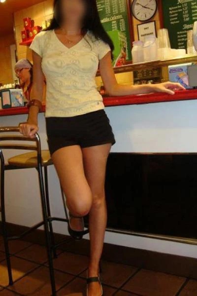 Holka na sex Nikol - Top Privát, Praha 2 - fotka 2