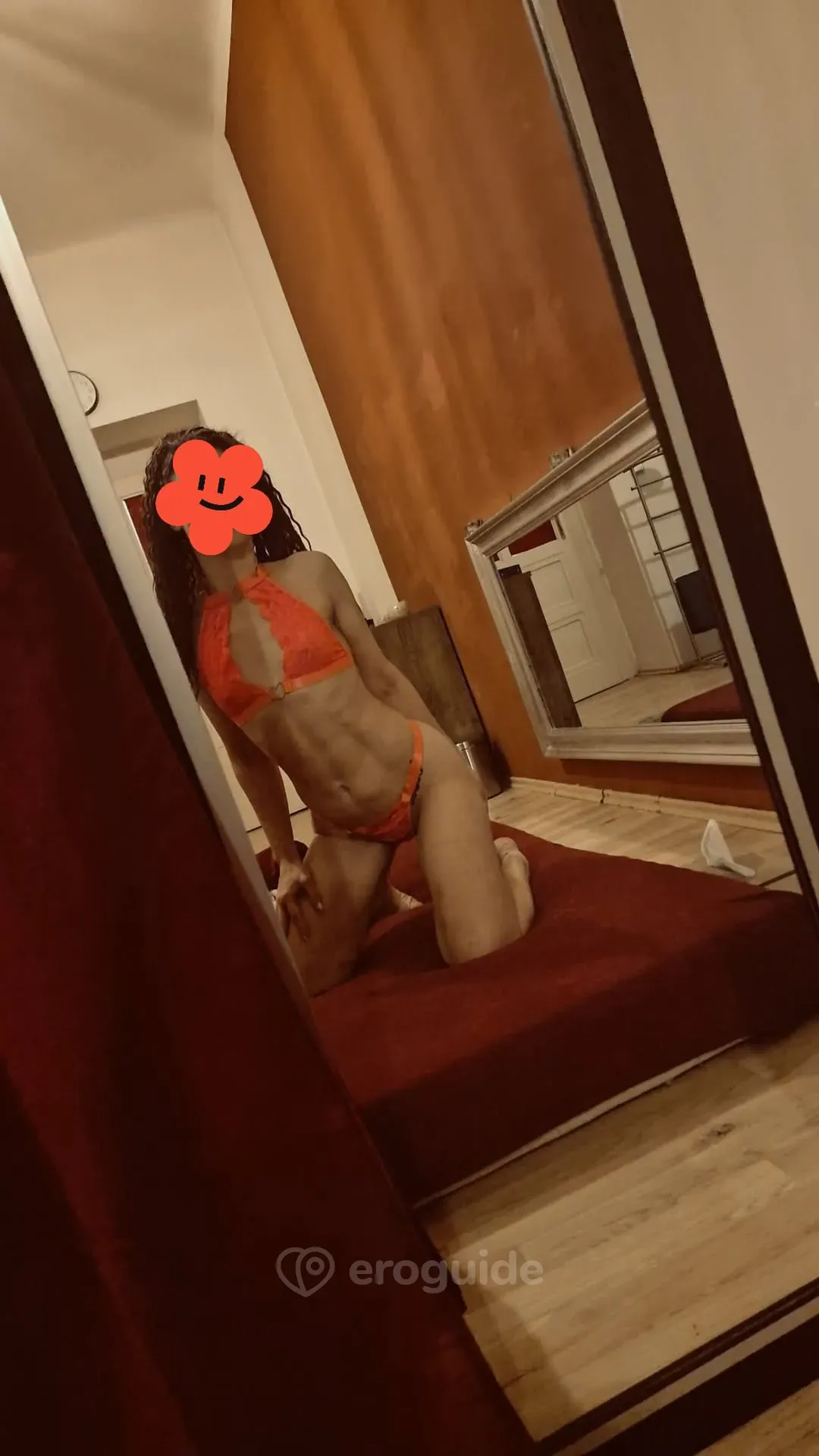 Erotická masérka Gwen Escort - fotka 3