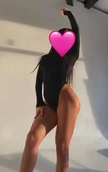 Holka na sex Tess - PrivatEscort, Praha 5 - fotka 3