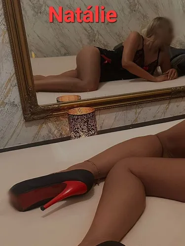Erotická masérka Natali - Masáže Esence Tábor, Tábor - fotka 3