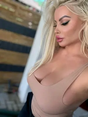 Holka na sex Dominika, Escort - Brno