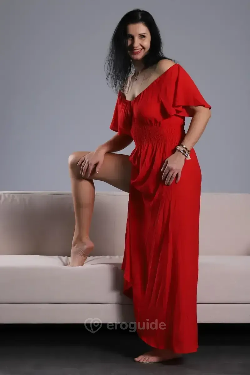 Erotická masérka Ella - Masáže Esence Tábor, Tábor - fotka 2