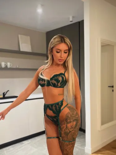 Holka na sex Andrea Escort - fotka 4