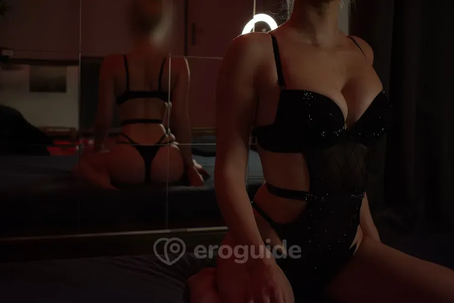 Эротическая массажистка Nika - Fantazie massage, Praha 6 - фото 2