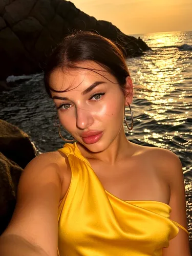 Holka na sex Maya Escort - fotka 4