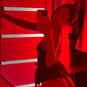 Holka na sex Dayana Escort - fotka 10