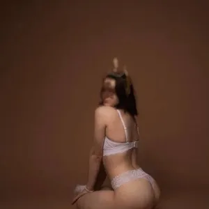 Эротическая массажистка Danielle - Fantazie massage, Praha 6 - фото 1