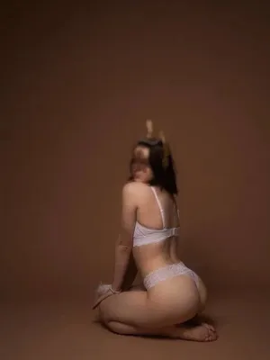 Эротическая массажистка Danielle - Fantazie massage, Praha 6 - фото 1