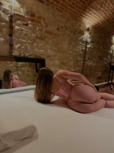 Erotická masérka Amina  - Rituals Spa, Praha 1 - fotka 2