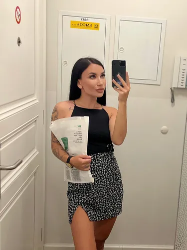 Holka na sex Lina Escort - Sexy girls, Praha 2 - fotka 3