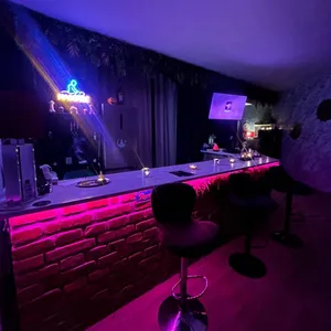 Masážní salon Infinity massage club Ostrava - fotka 1