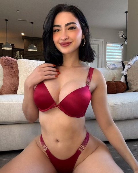 Holka na sex Vanesa Escort - fotka 10