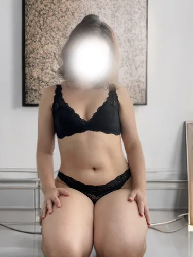 Holka na sex Maya Escort - fotka 3