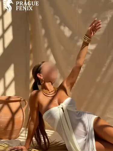 Erotic masseuse Sandra - Prague Fenix salon, Prague 2 - photo 2
