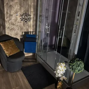 Masážní salon Infinity massage club Ostrava - fotka 2
