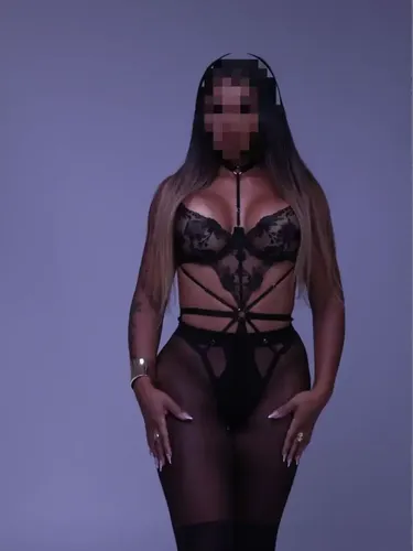 Holka na sex Sammy - Lovely girls, Praha 2 - fotka 3