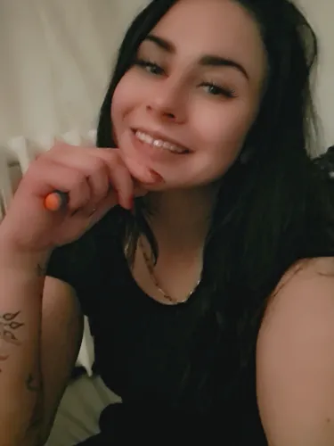 Holka na sex Tessinka Escort - fotka 2