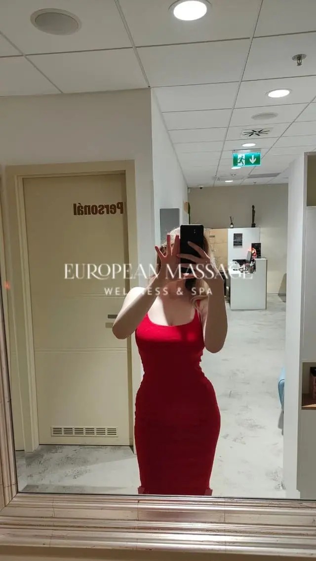 Erotická masérka Alice - European massage, Praha 8 - fotka 3