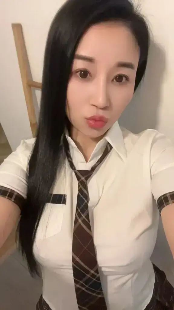 Girl for sex Luna - Asiatky v Brně, Brno - photo 2