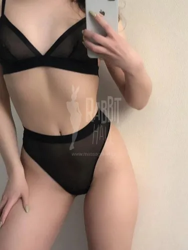 Эротическая массажистка Emily - Rabbit Hall, Прага 2 - фото 4