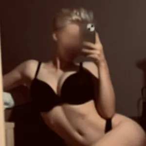 Эротическая массажистка Karolina Эскорт - Rabbit Hall, Praha 2 - фото 5