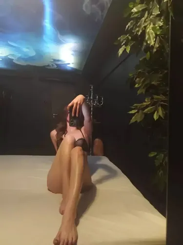 Эротическая массажистка Lena Эскорт - Paradise massage, Прага 1 - фото 5