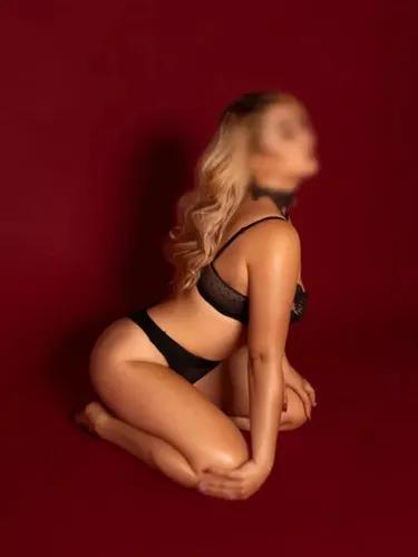 Erotická masérka Martina - Infinity Spa, Praha 2 - fotka 2