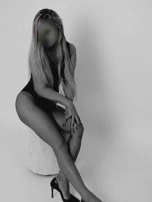 Эротическая массажистка Sofia Эскорт - Paradise massage, Praha 1 - фото 2