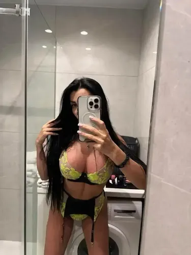 Holka na sex Tinka Escort - fotka 18