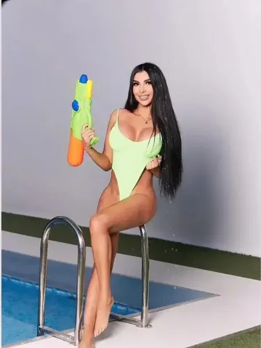 Holka na sex Tinka Escort - fotka 4