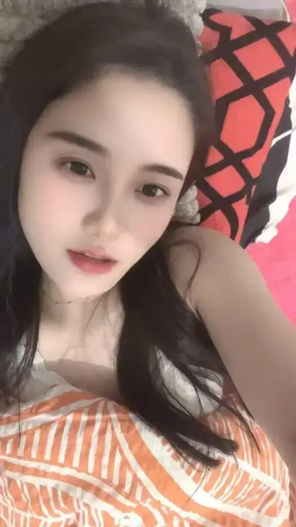 Holka na sex Yuyu - Asiatky v Brně, Brno - fotka 1