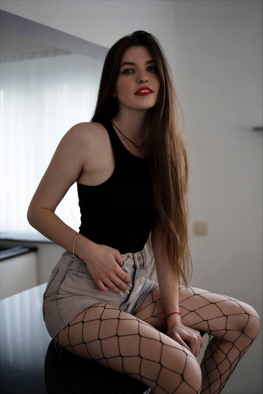 Holka na sex Svetlana Escort - fotka 4