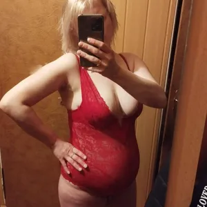 Holka na sex Klára Escort - fotka 4