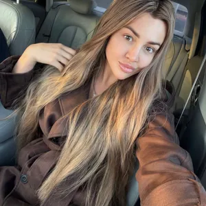 Holka na sex Nadia Escort - fotka 2