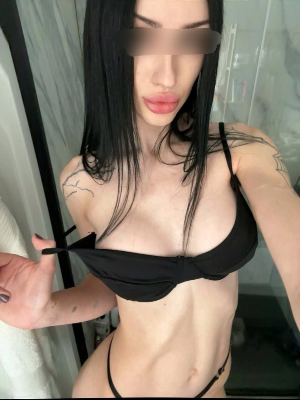 Erotická masérka Laura, undefined | EroGuide