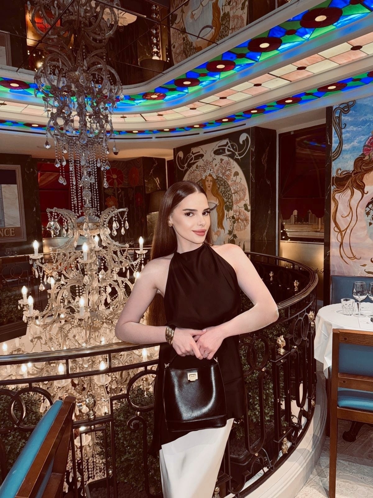 Holka na sex Angelina Escort - fotka 3