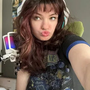 Girl for sex Bri Kennedy - photo 4