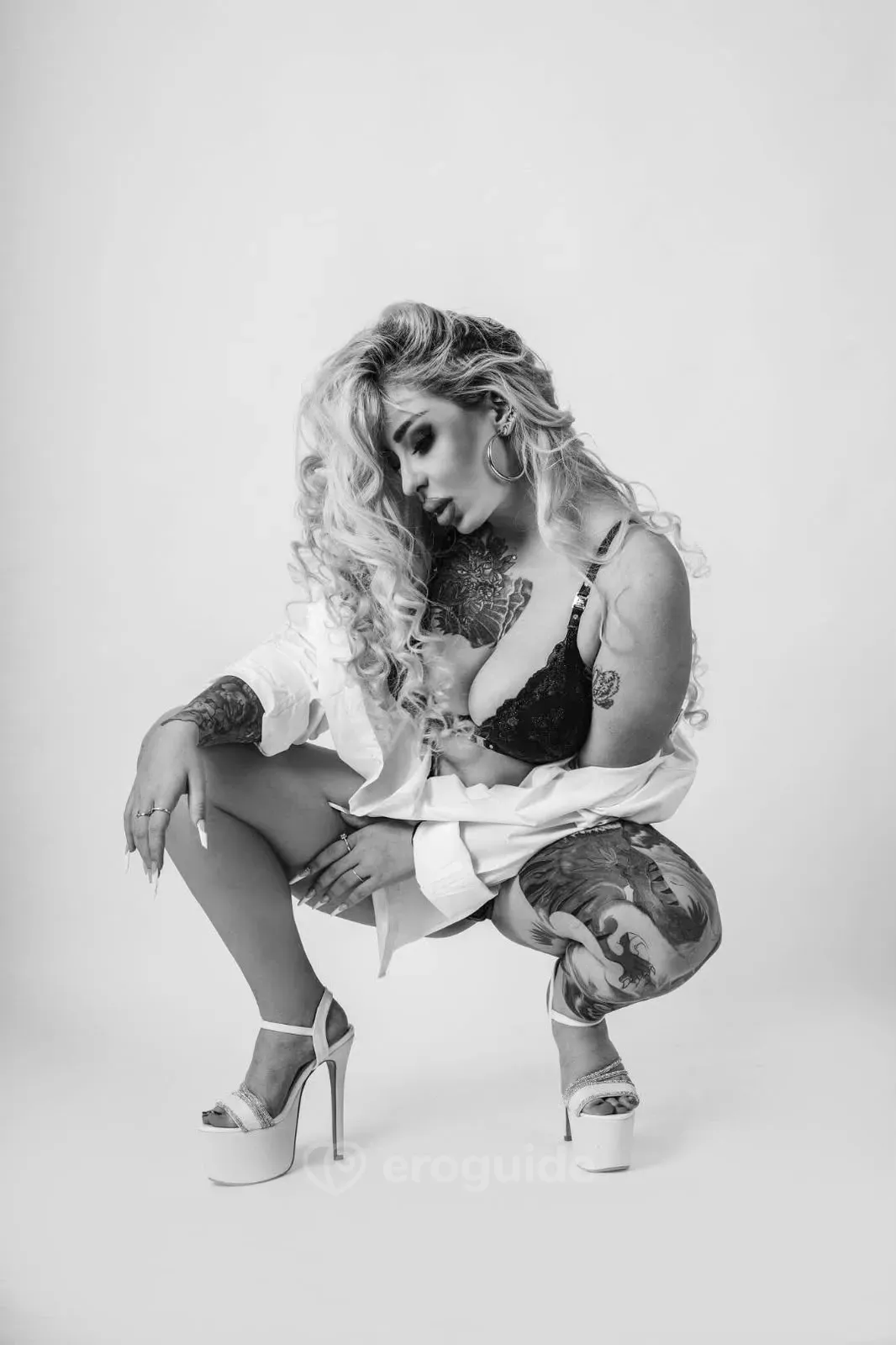 Holka na sex Carmen - LuxuryEmotion - fotka 2