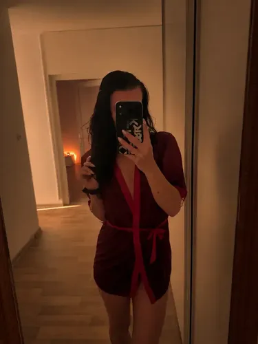 Erotická masérka Sweet Velvet - fotka 4