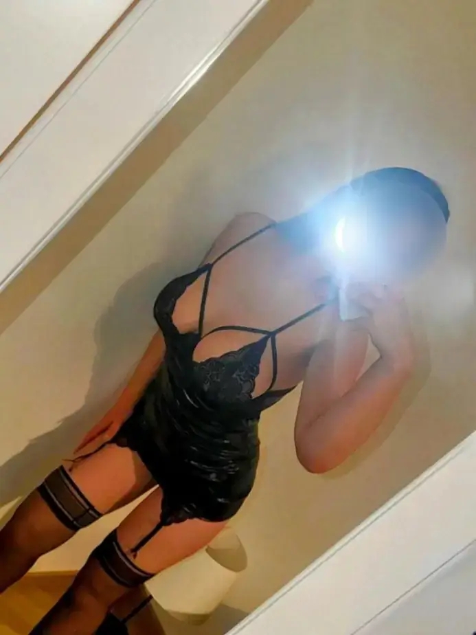 Erotická masérka Alissa, undefined | EroGuide