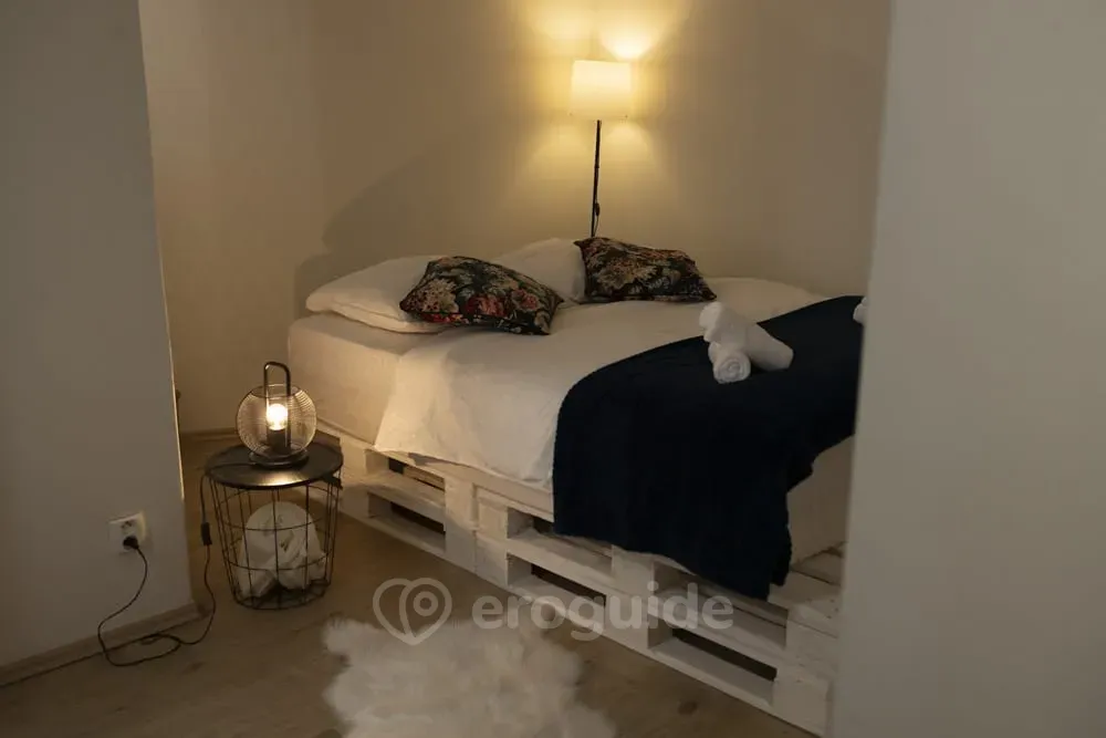 Erotický privát LuxuryEmotion - fotka 2