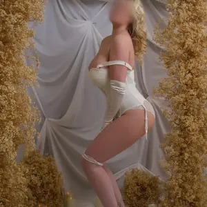 Erotic masseuse Olivia - Prague Fenix salon, Prague 2 - photo 2