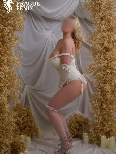 Erotic masseuse Olivia - Prague Fenix salon, Prague 2 - photo 2