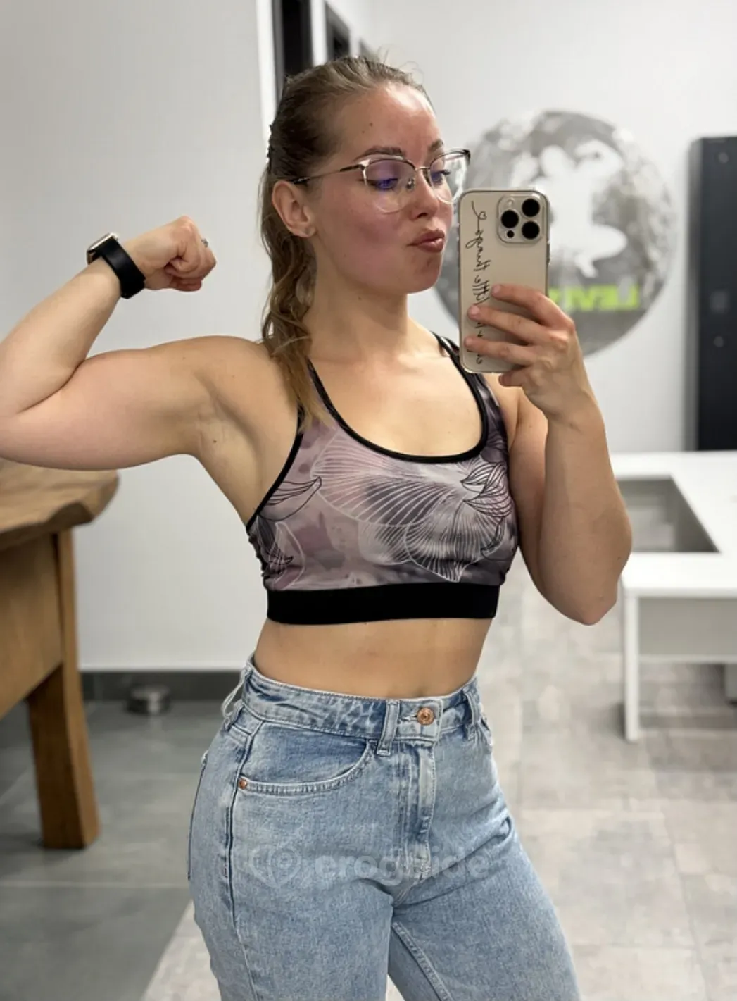 Holka na sex Karolina  Escort - fotka 2