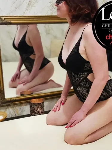 Erotická masérka Leni - Chilli salon, Praha 8 - fotka 4